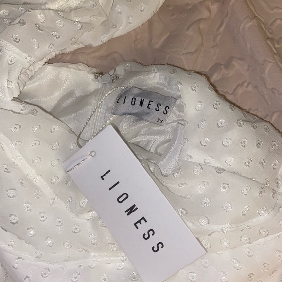 Lioness Flamenco Dress - Picture 5 of 5